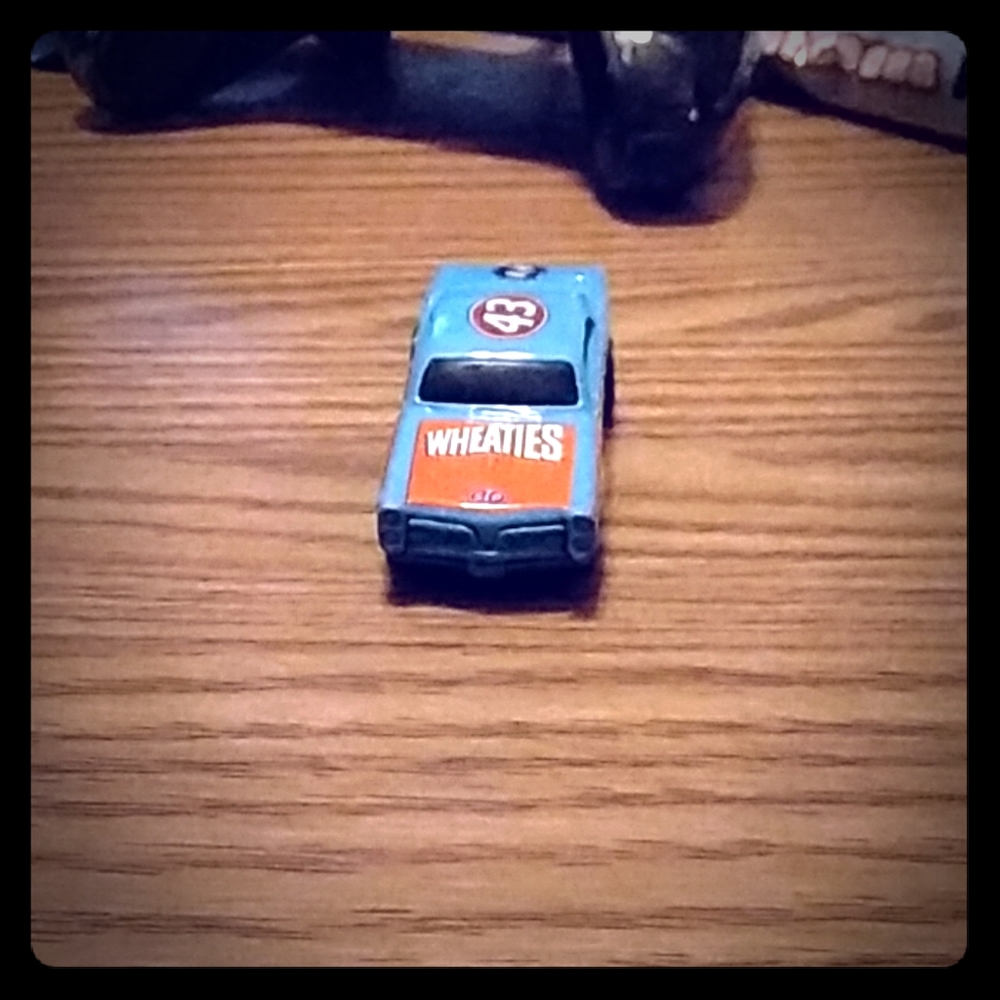 Hot wheels car